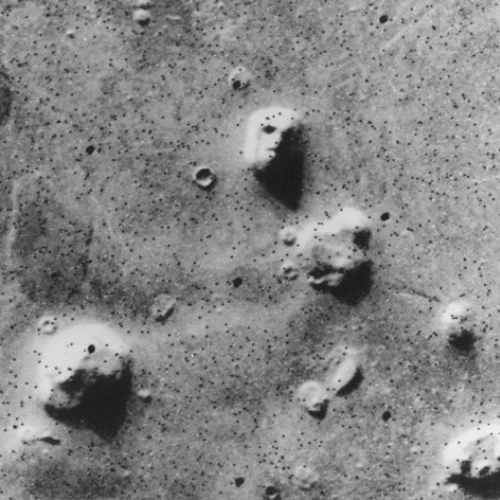 paréidolie – le visage de mars esa cydonia